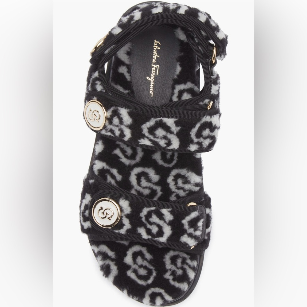 NIB  SALVATORE FERRAGAMO Keita J Gal Genuine Shearling Sandal - Picture 6 of 11
